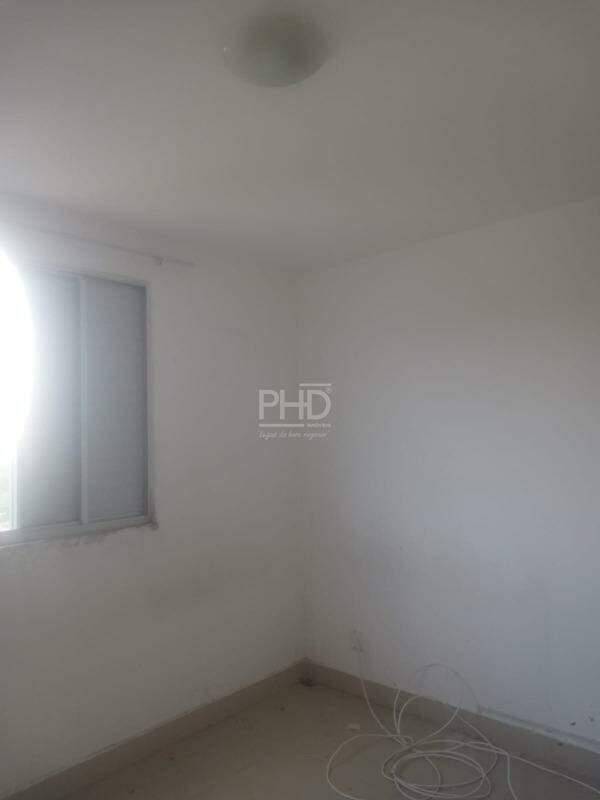 Apartamento para alugar com 2 quartos, 55m² - Foto 10