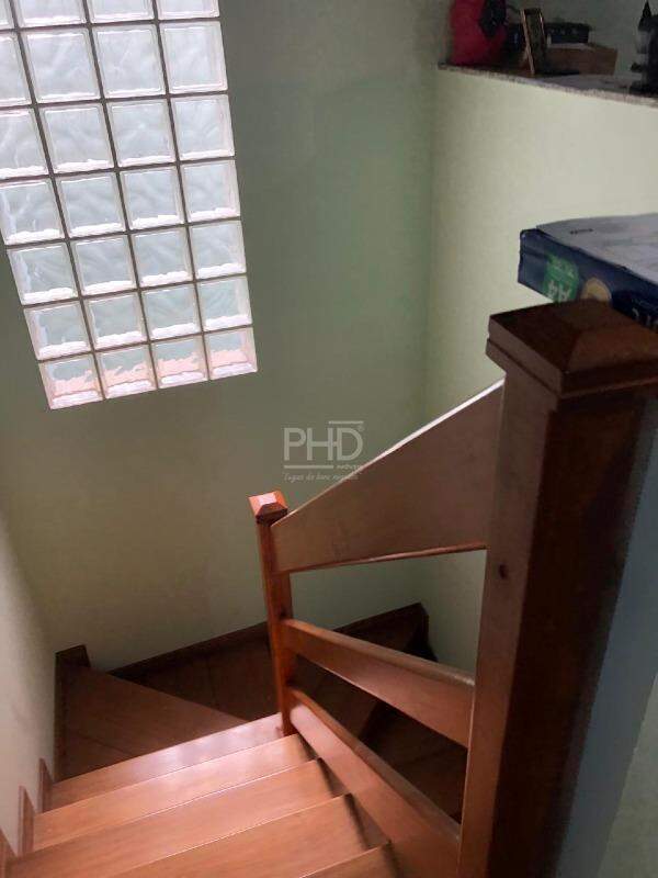 Sobrado para alugar com 3 quartos, 300m² - Foto 17