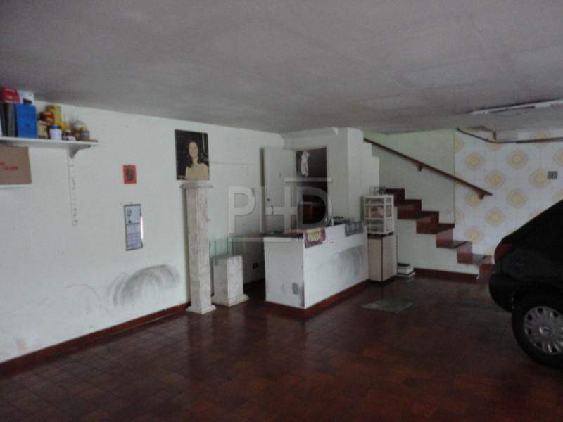 Sobrado para alugar com 3 quartos, 400m² - Foto 1