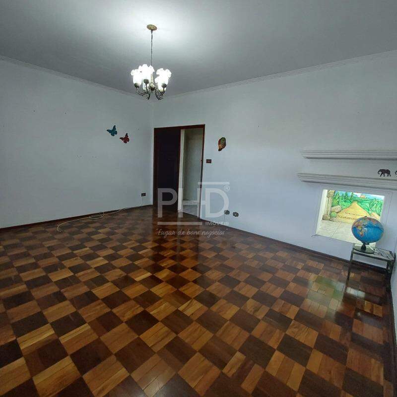 Sobrado para alugar com 4 quartos, 259m² - Foto 7
