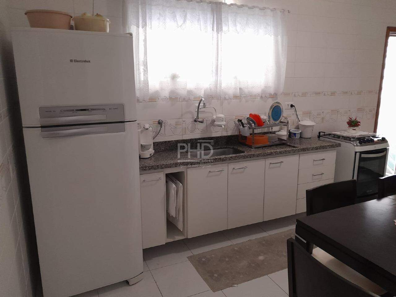 Casa, 3 quartos, 184 m² - Foto 4