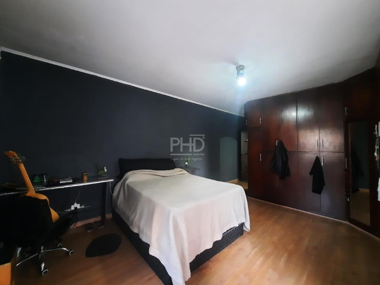 Casa, 3 quartos, 242 m² - Foto 11