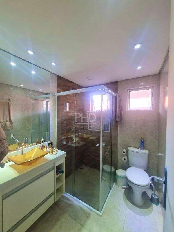Casa para alugar com 3 quartos, 170m² - Foto 13