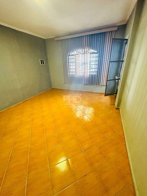 Casa, 2 quartos, 161 m² - Foto 1