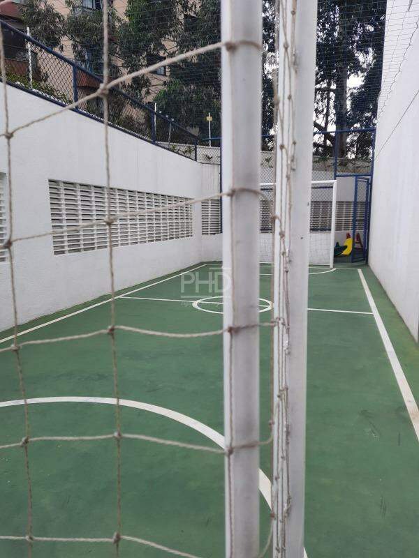 Apartamento à venda com 2 quartos, 55m² - Foto 17