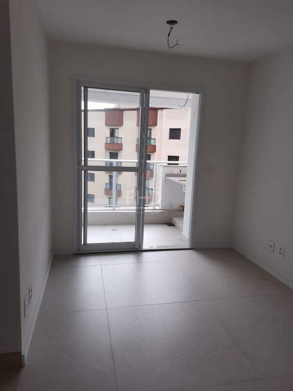 Apartamento à venda com 2 quartos, 55m² - Foto 2