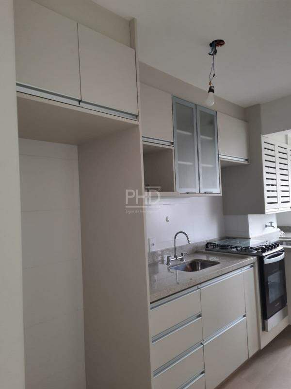Apartamento à venda com 2 quartos, 55m² - Foto 6