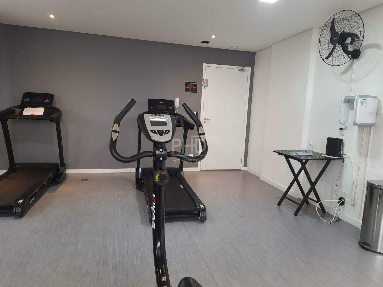 Apartamento à venda com 2 quartos, 55m² - Foto 20