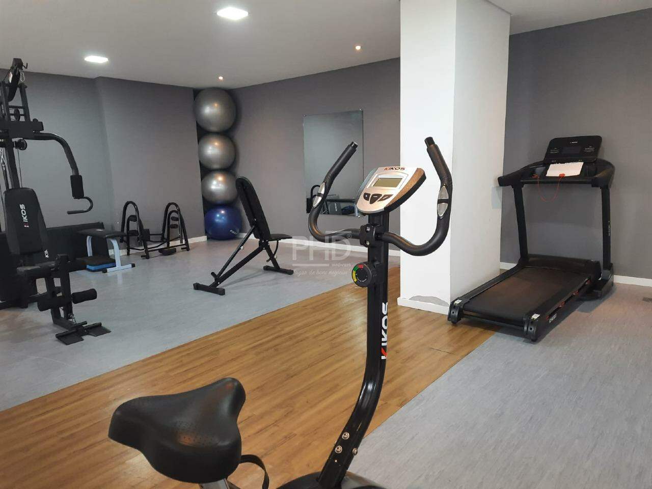 Apartamento à venda com 2 quartos, 55m² - Foto 19