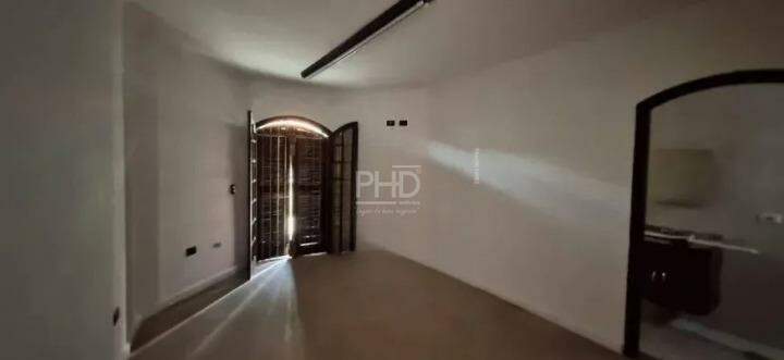 Sobrado para alugar com 2 quartos, 209m² - Foto 4