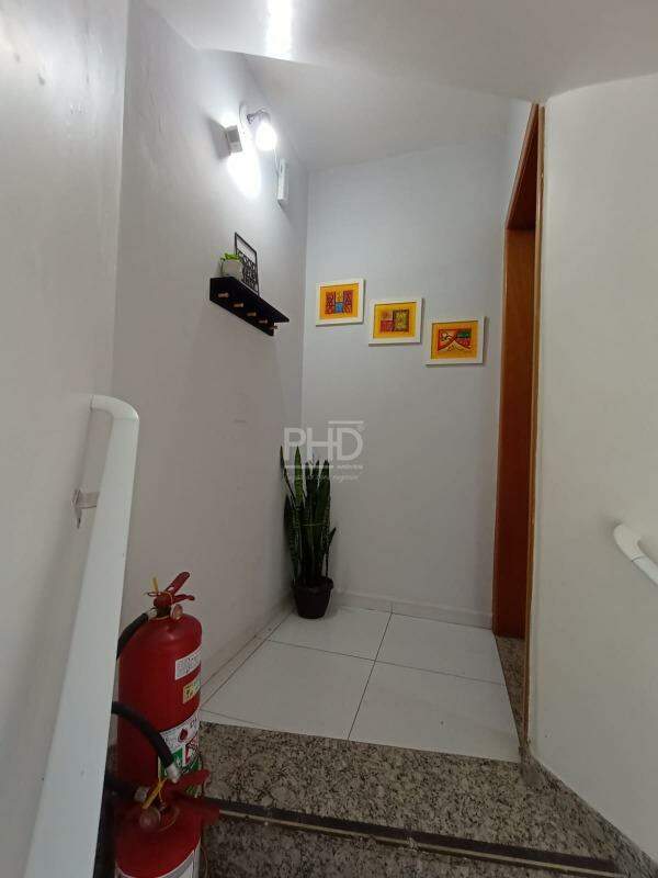 Cobertura à venda com 3 quartos, 154m² - Foto 3