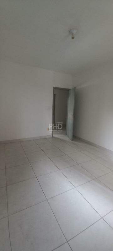 Sobrado à venda com 3 quartos, 194m² - Foto 12