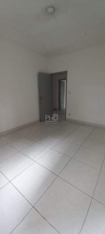 Sobrado à venda com 3 quartos, 194m² - Foto 11