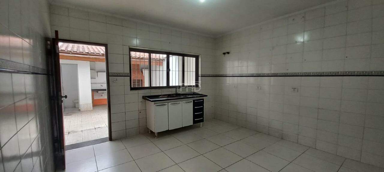 Sobrado à venda com 3 quartos, 194m² - Foto 8