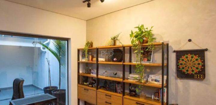 Casa à venda com 2 quartos, 155m² - Foto 7