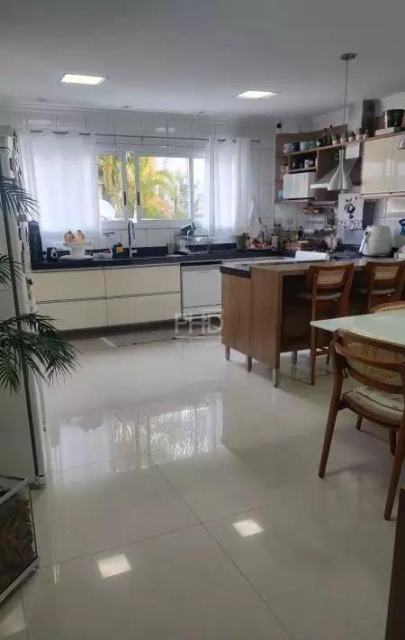 Casa, 4 quartos, 269 m² - Foto 3