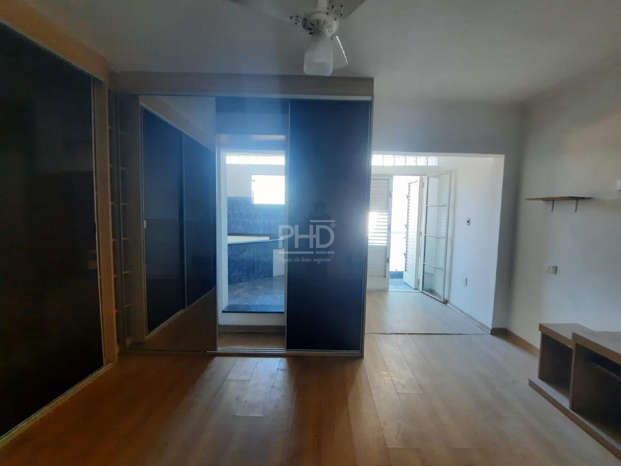 Casa, 4 quartos, 247 m² - Foto 9