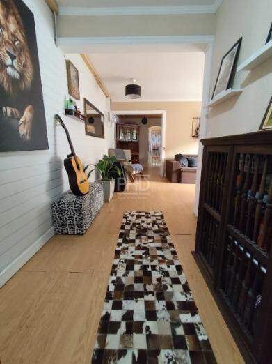 Casa de Condomínio à venda com 3 quartos, 300m² - Foto 4