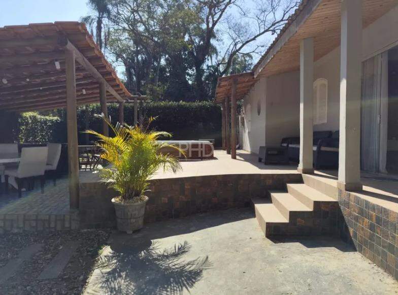 Casa de Condomínio à venda com 3 quartos, 300m² - Foto 17