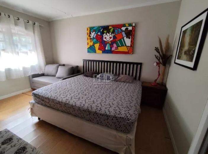 Casa de Condomínio à venda com 3 quartos, 300m² - Foto 8