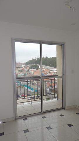 Apartamento à venda com 2 quartos, 61m² - Foto 2