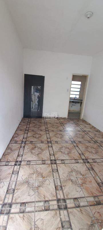 Casa à venda com 3 quartos, 95m² - Foto 2