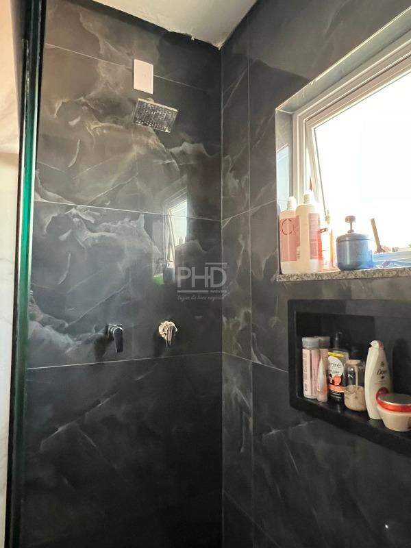 Sobrado para alugar com 3 quartos, 254m² - Foto 36
