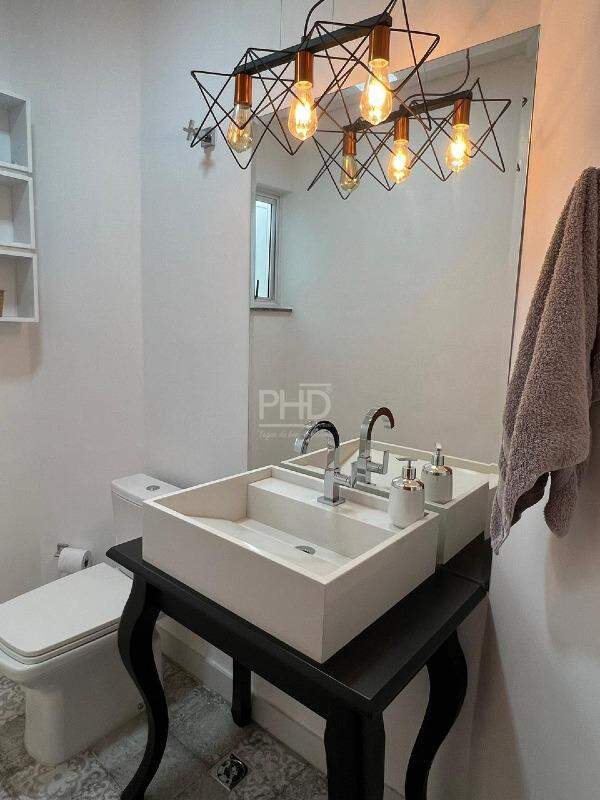 Sobrado para alugar com 3 quartos, 254m² - Foto 34