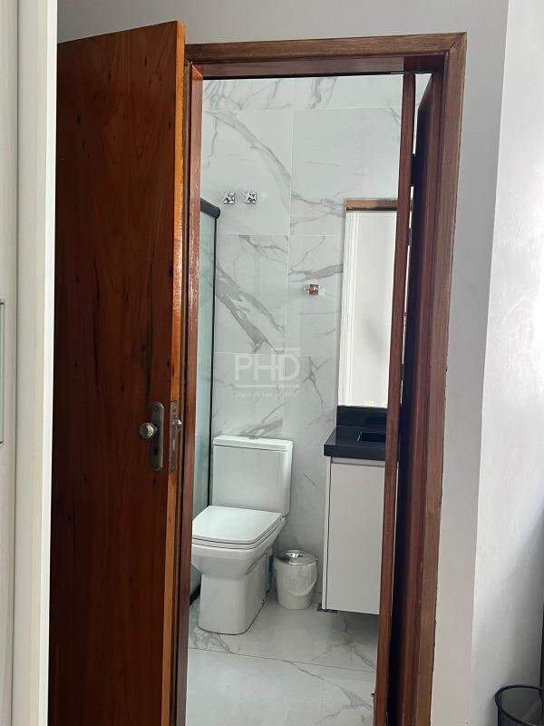 Sobrado para alugar com 3 quartos, 254m² - Foto 40