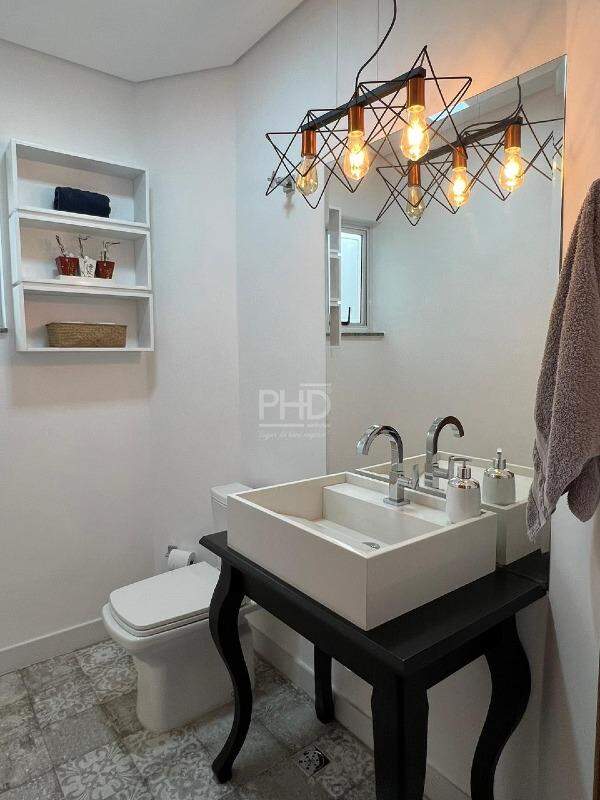 Sobrado para alugar com 3 quartos, 254m² - Foto 38