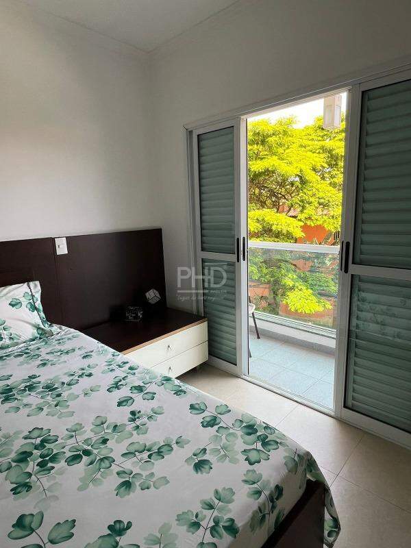 Sobrado para alugar com 3 quartos, 254m² - Foto 14