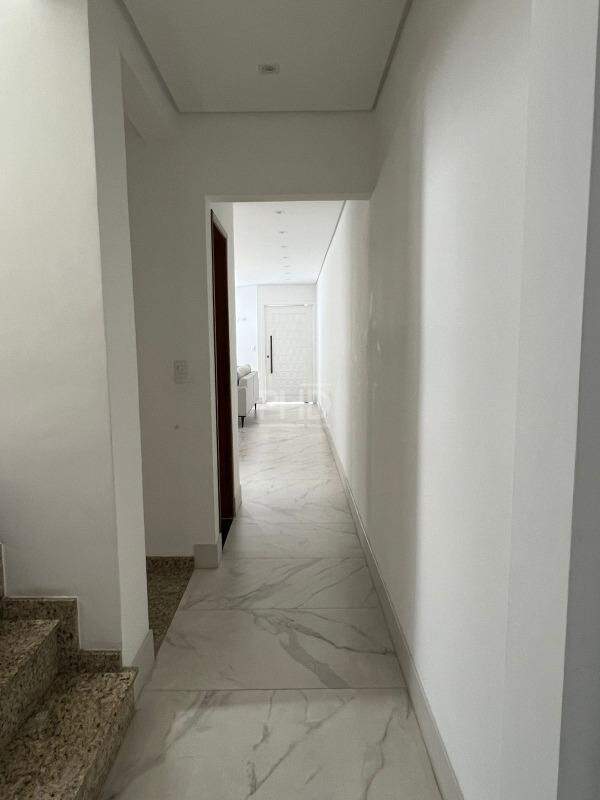 Sobrado para alugar com 3 quartos, 254m² - Foto 27
