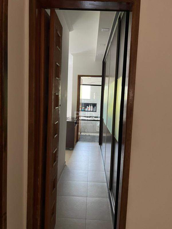 Sobrado para alugar com 3 quartos, 254m² - Foto 22