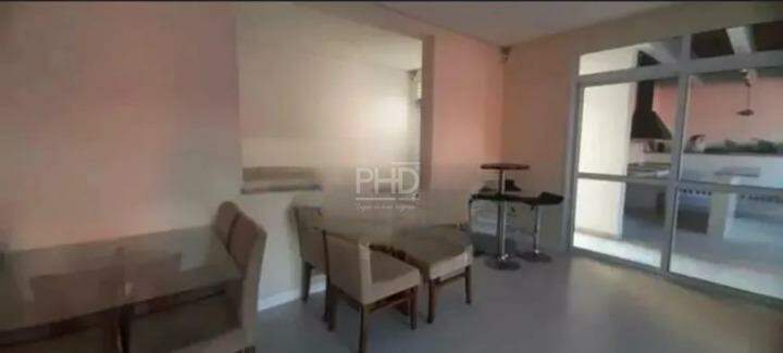 Apartamento para alugar com 2 quartos, 70m² - Foto 17