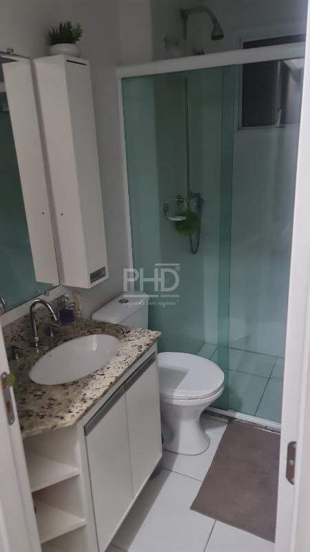 Apartamento para alugar com 2 quartos, 70m² - Foto 10