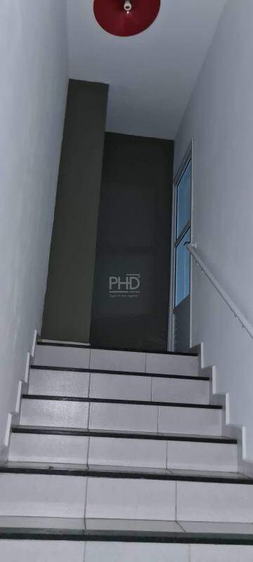 Cobertura para alugar com 3 quartos, 150m² - Foto 19