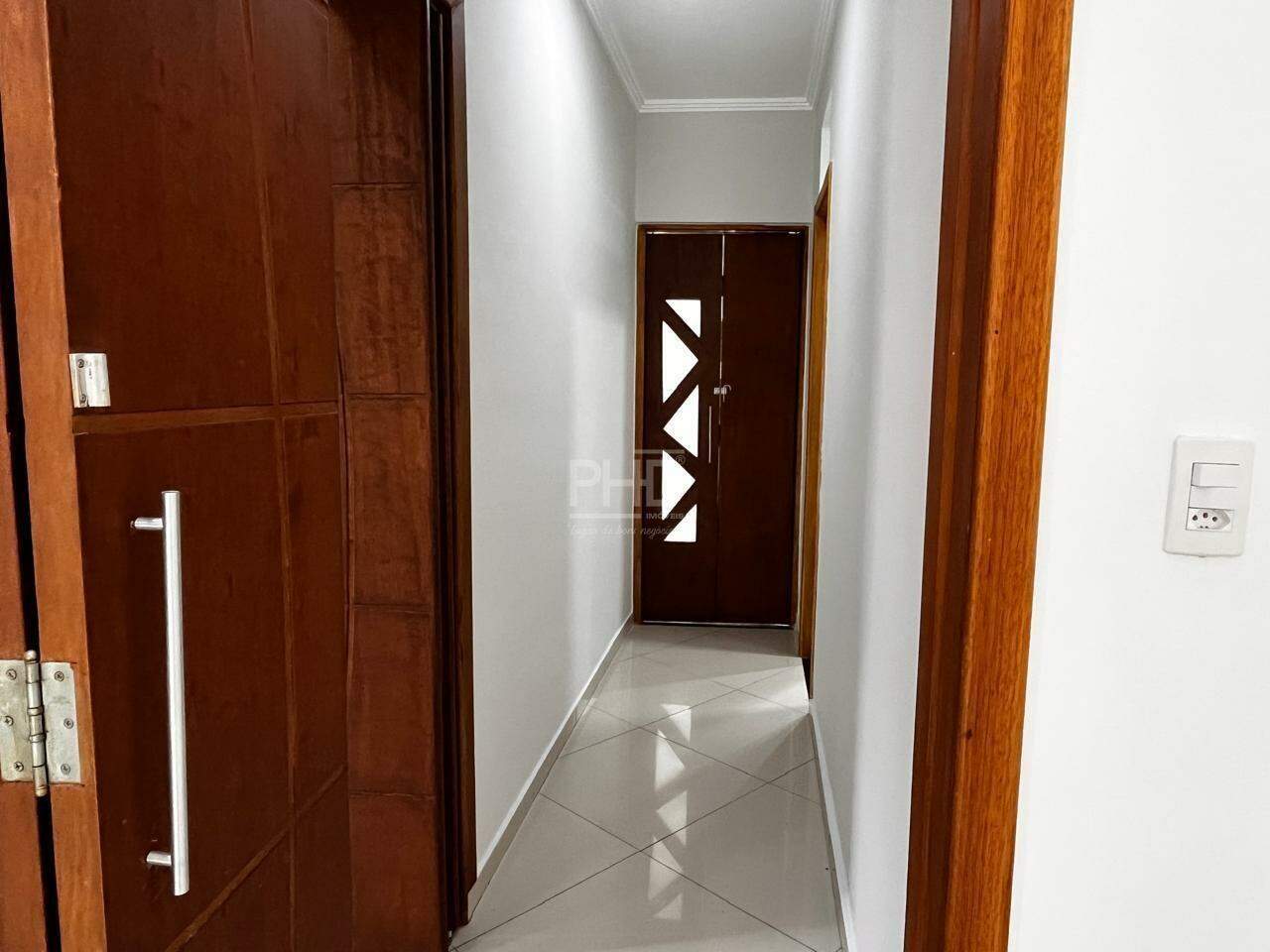 Casa para alugar com 3 quartos, 250m² - Foto 44