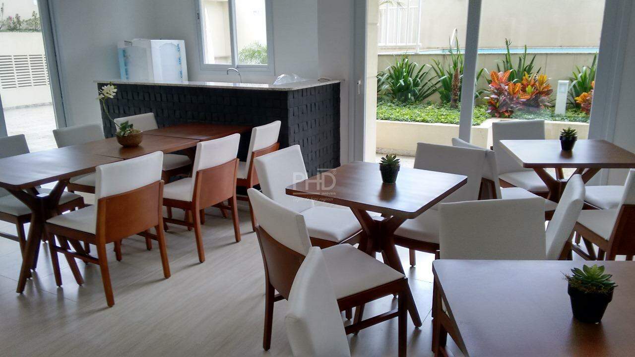Apartamento para alugar com 2 quartos, 57m² - Foto 17