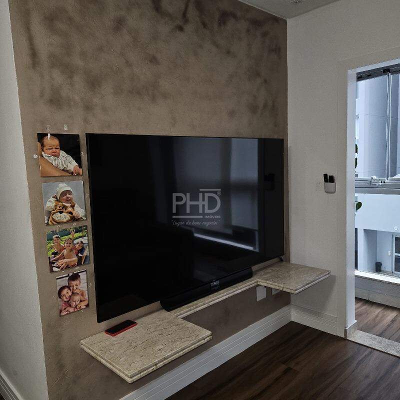 Apartamento à venda com 3 quartos, 110m² - Foto 6