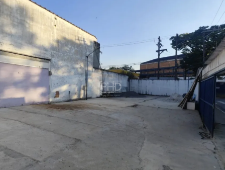 Terreno para alugar, 300m² - Foto 1