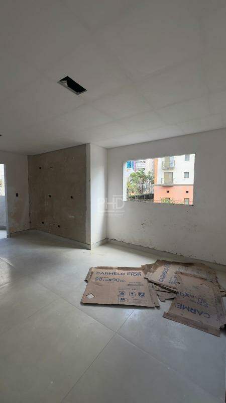 Cobertura à venda com 2 quartos, 96m² - Foto 3