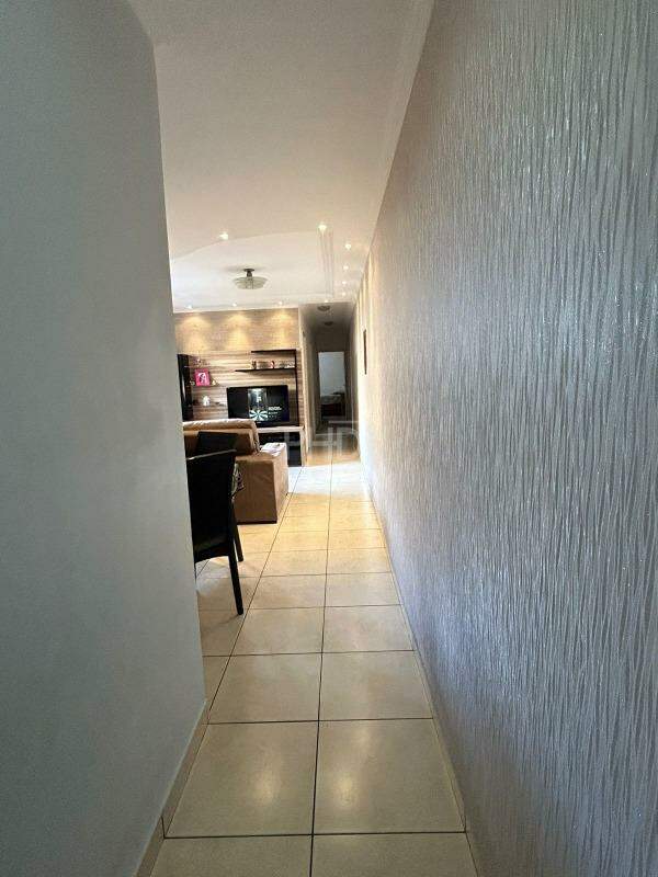 Apartamento à venda com 3 quartos, 107m² - Foto 9