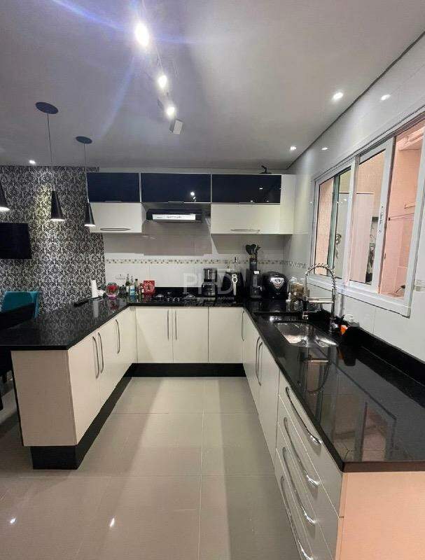 Sobrado à venda com 3 quartos, 130m² - Foto 7
