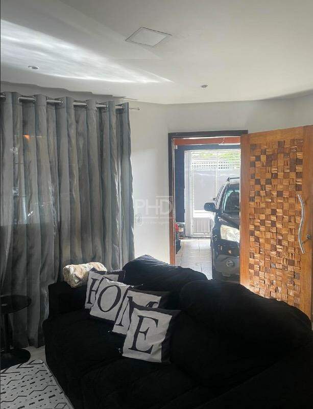 Sobrado à venda com 3 quartos, 123m² - Foto 1