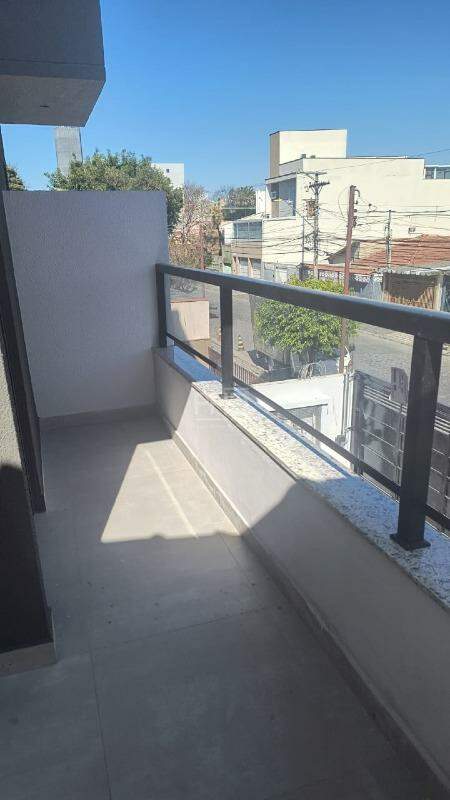 Apartamento à venda com 2 quartos, 69m² - Foto 4