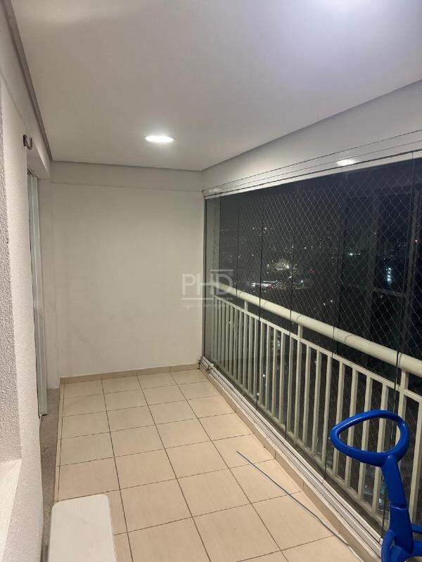 Apartamento à venda com 3 quartos, 91m² - Foto 23