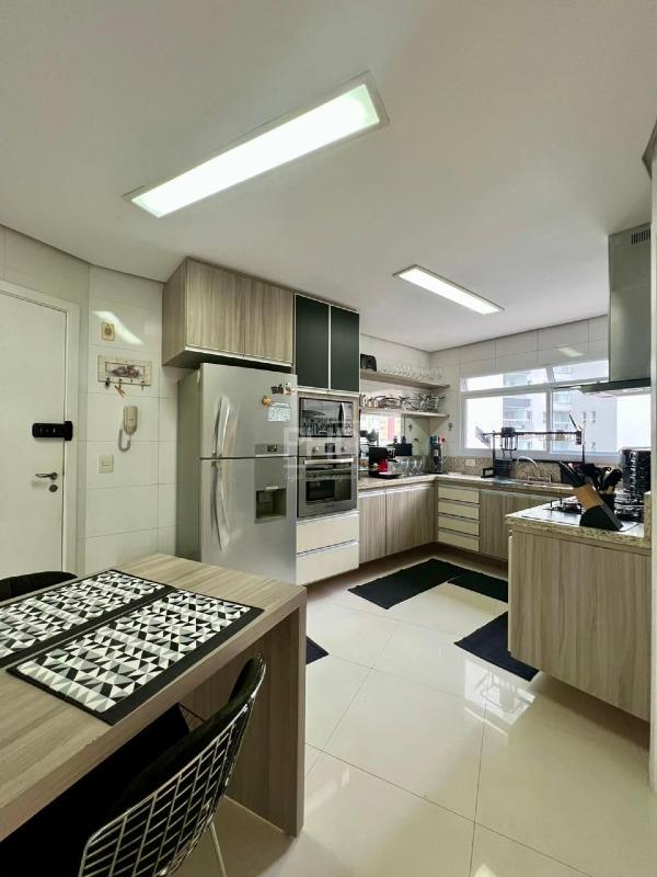 Apartamento, 3 quartos, 150 m² - Foto 10