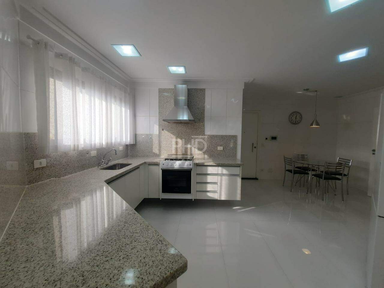 Apartamento, 3 quartos, 240 m² - Foto 31