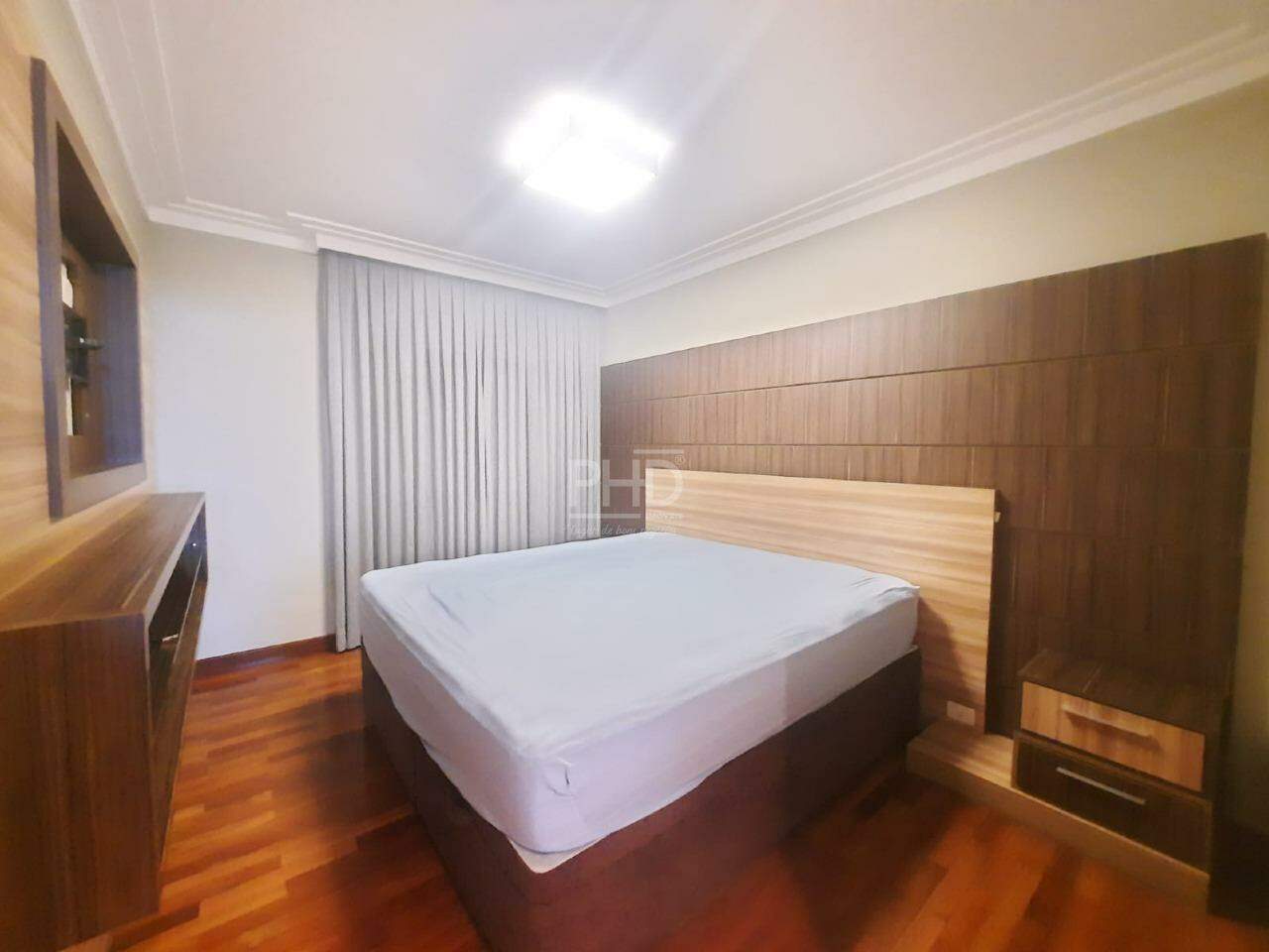Apartamento, 3 quartos, 240 m² - Foto 11