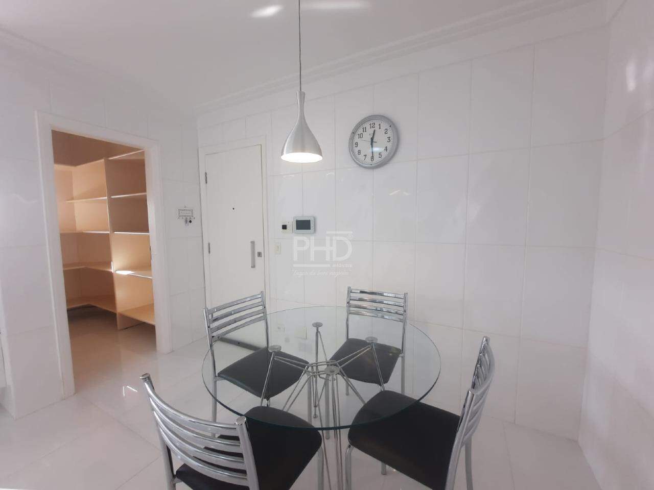 Apartamento, 3 quartos, 240 m² - Foto 32